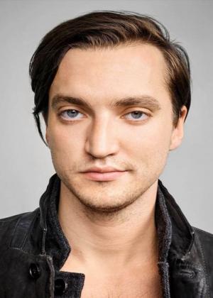 Richard Harmon